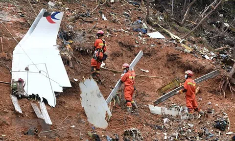 Dữ liệu hộp đen hé lộ thông tin mới trong vụ rơi máy bay Trung Quốc chở 132 người